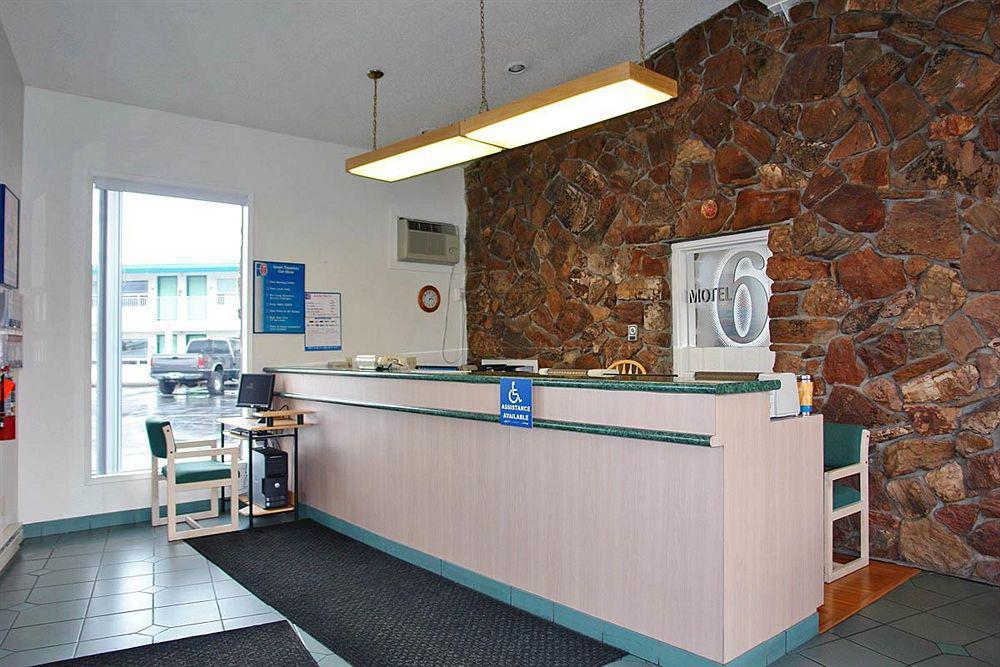 Motel 6-Bend, Or Exterior foto